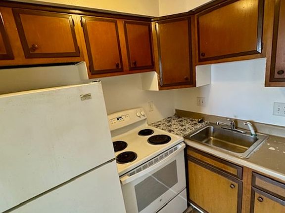 4th image of 73 Floral Ave APT 5B