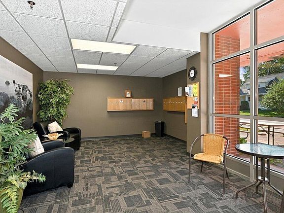 3rd image of 35 2nd St #20