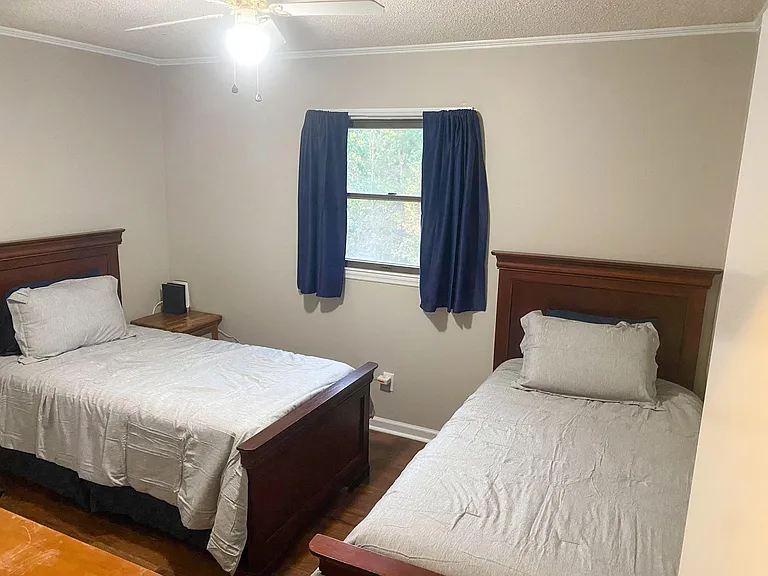 Josie Ln — Photo 1