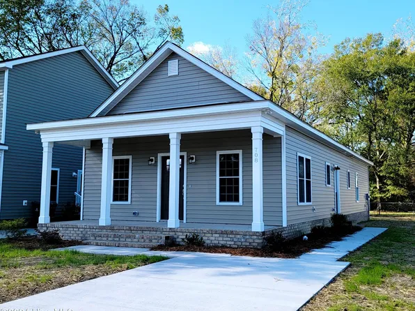 708 Gladden Street, Washington, NC 27889