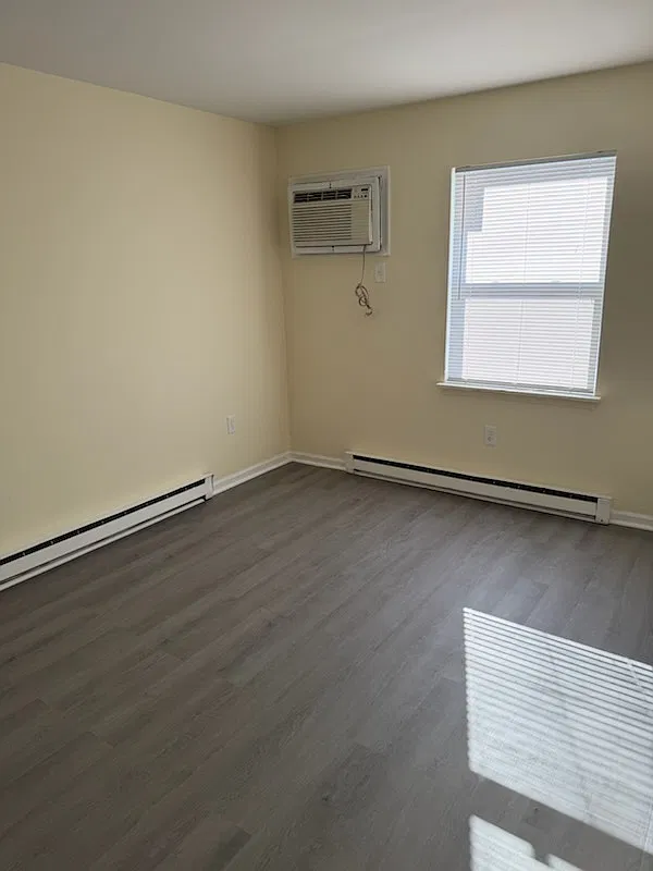 2 bed, $1,375 — Photo 4