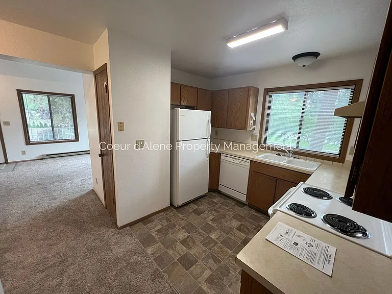 623 E Whispering Pines Ln #5 — Photo 7