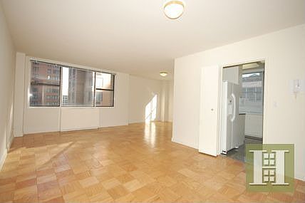 2nd image of 45 W 60th St APT 27E