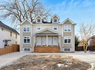 515 Caron Ave #1, Windsor, ON N9A 5B5