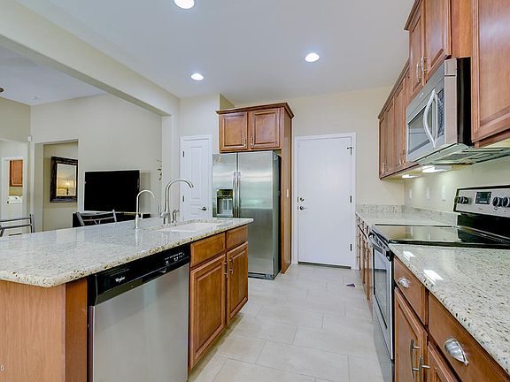 2630 san thomas-39