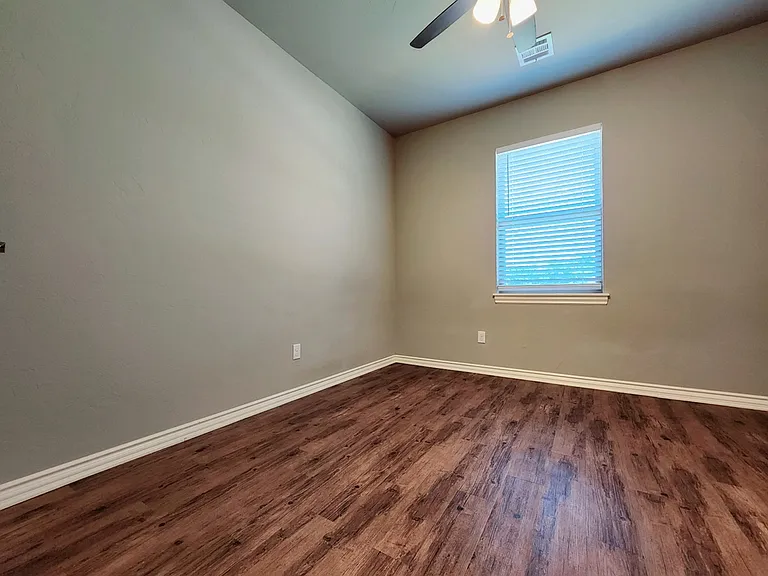 2308 Paraiso Way — Photo 18