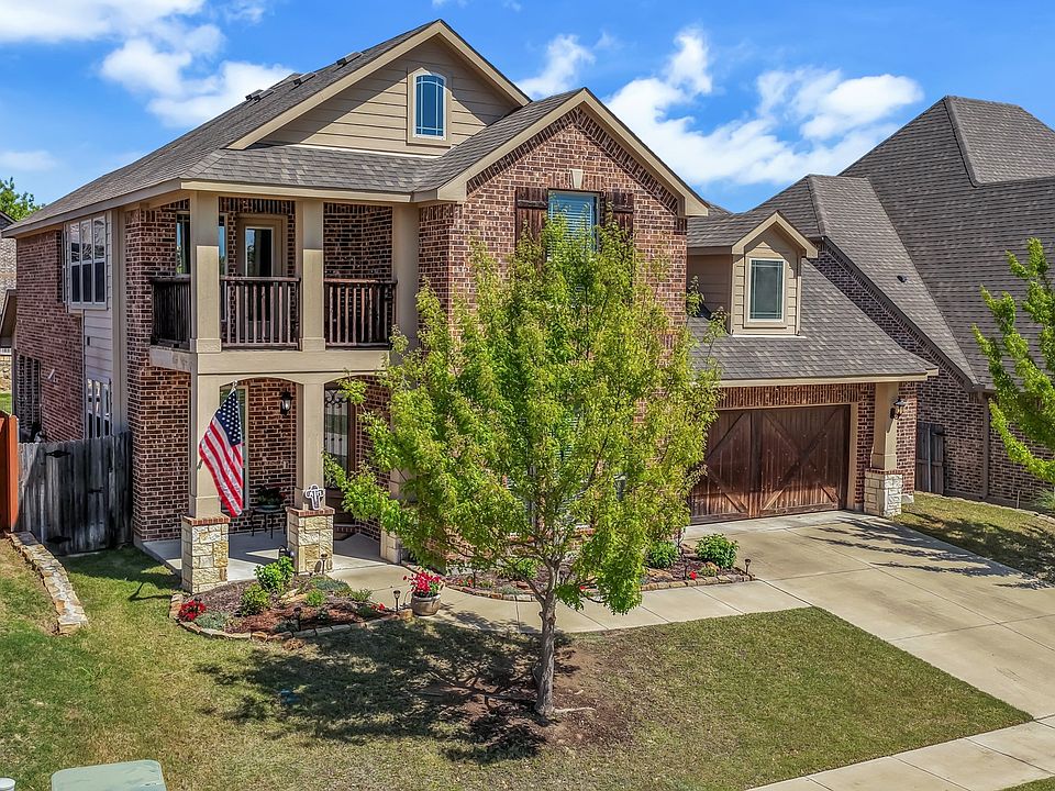 1st image of 413 Sagebrush Dr