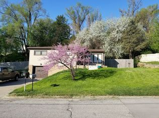 430 Wendy Heights Rd, Council Bluffs, IA 51503