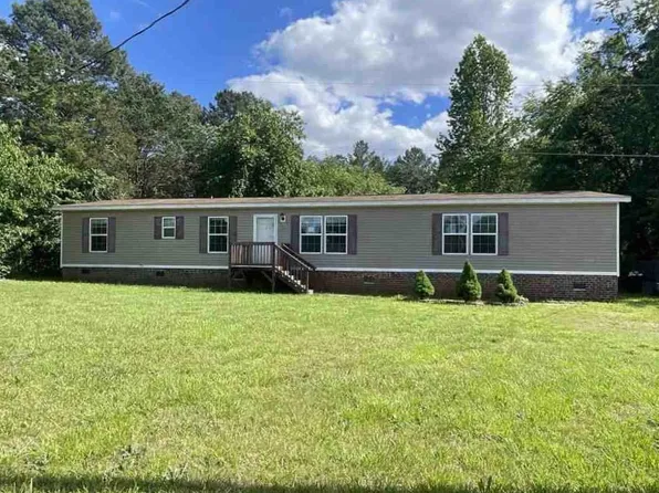 717 Pollys Cir, York, SC 29745