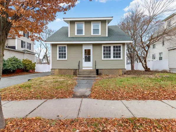 569 Lincoln Ave, Saugus, MA 01906