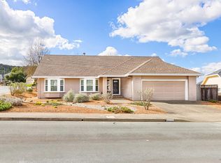 5984 Stone Bridge Road, Santa Rosa, CA 95409