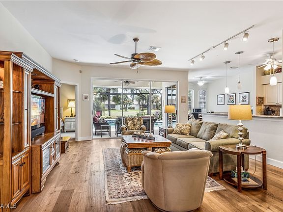 5th image of 9061 Old Hickory Cir