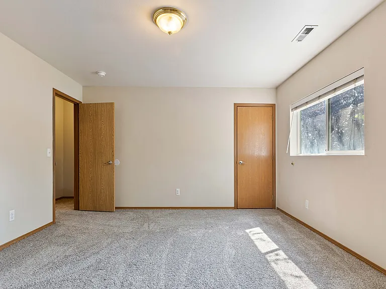 Northwoods Apartments — Photo 8