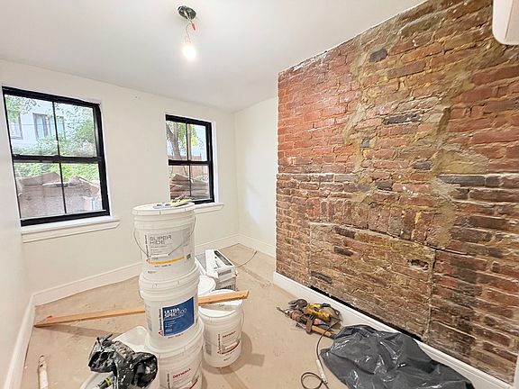 4th image of 57 Duffield St APT 1