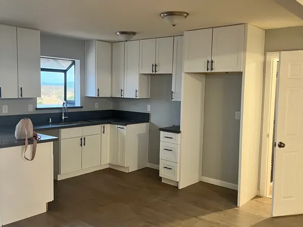 291 Fair Acres Rd, Landers, CA 92285