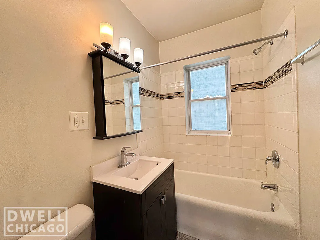 Studio, 500 sqft, $1,745 — Photo 2