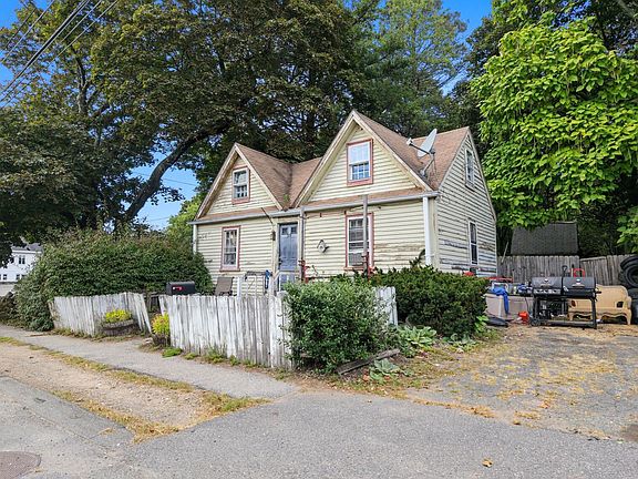 2nd image of 29 Conant St
