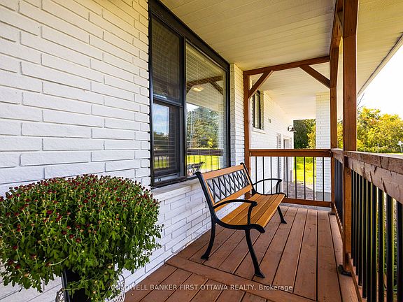 2nd image of 3267 Gendron Rd
