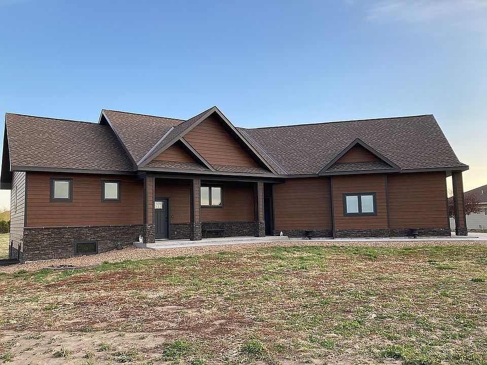 1524 Beechwood 