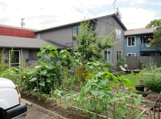 1226 SE Miller St, Portland, OR 97202
