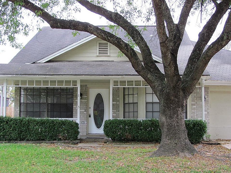 1st image of 10415 Green Valley Ln