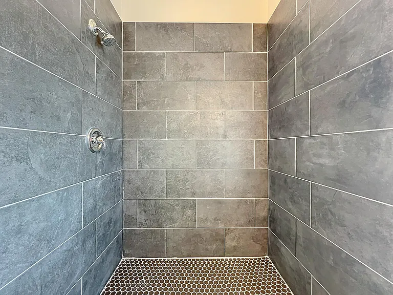 4214 Pacifica Dr — Photo 9