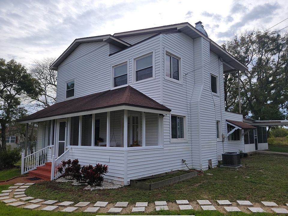 1st image of 34 Pine Rd