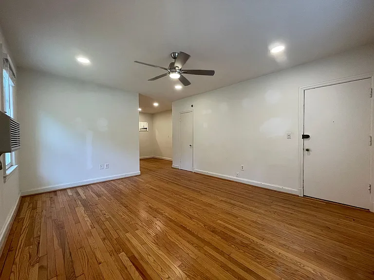 2614 41st Street NW — Photo 23