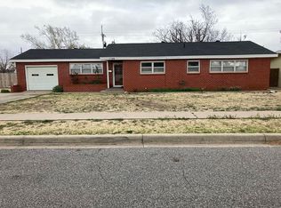 1720 Dogwood Ln, Pampa, TX 79065