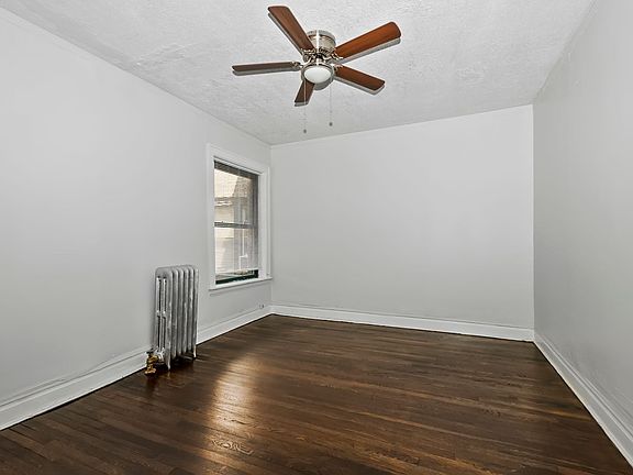 5th image of 11008-10 S Vernon Ave #3S