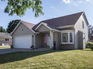 6725 N 90th St, Milwaukee, WI 53224