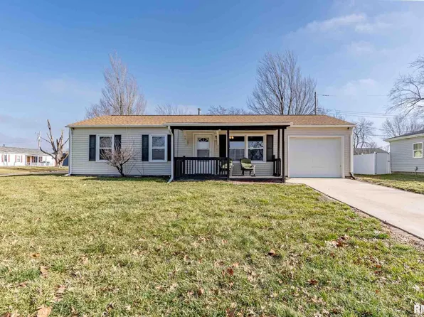 36 Caliente Ave, Bartonville, IL 61607