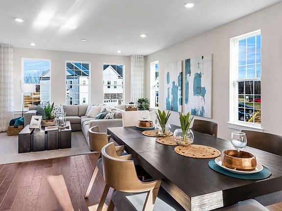 Floor 2 - main living area with two extra side windows as an end-unit