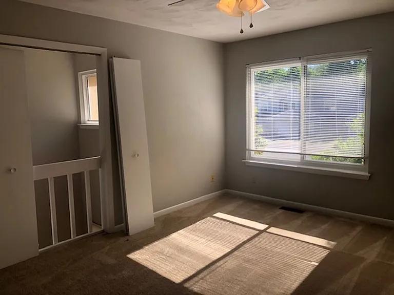 2312 Merl Cir — Photo 18