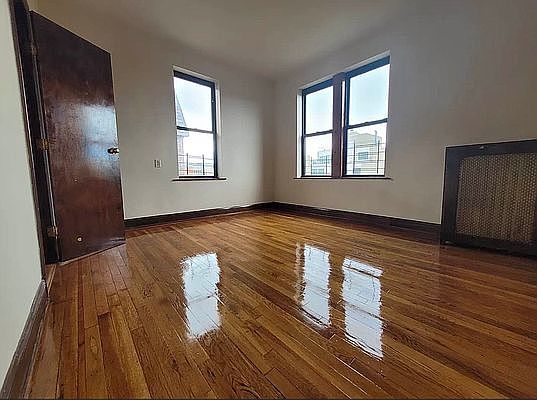 5th image of 1906 Ocean Ave