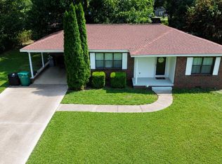 426 Oliver St, Glencoe, AL 35905