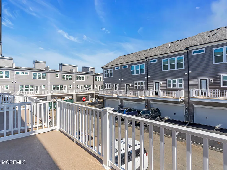 73 Driftwood Cir — Photo 17