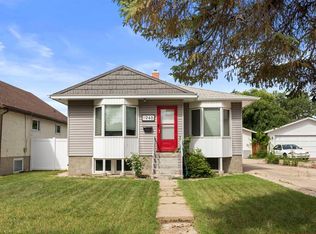 1946 E 15th Ave SE, Medicine Hat, AB T1A 3R8