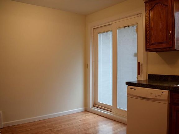 5th image of 13613 Oak Park Blvd