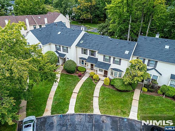 5th image of 503 Timber Oaks Road #503