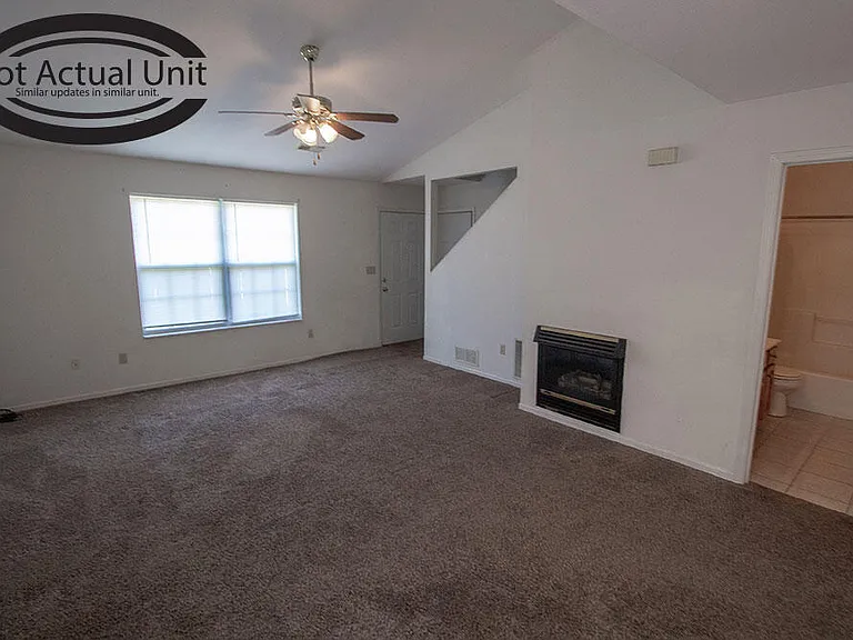1413 N Frideriki Dr — Photo 6