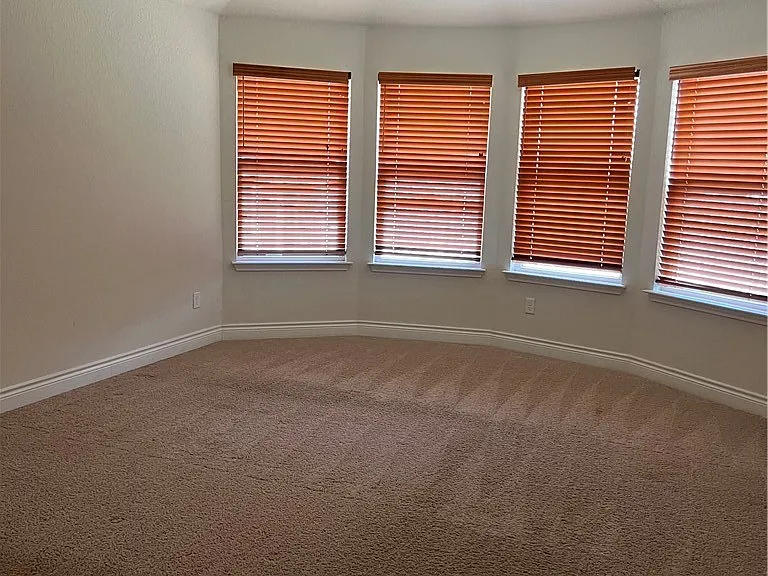 2162 Kiskadee Dr — Photo 3