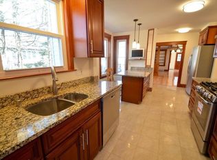 37 Spring St #1, Lexington, MA 02421