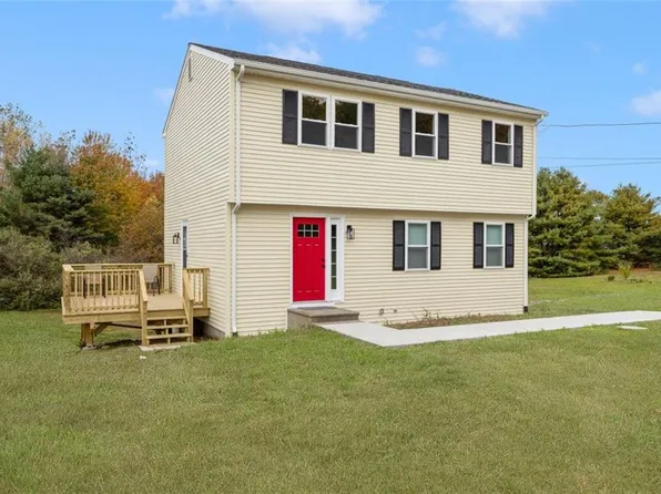 109 Brown Ave, Johnston, RI 02919