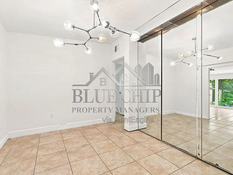 6714 Nina Rosa Dr — Photo 15