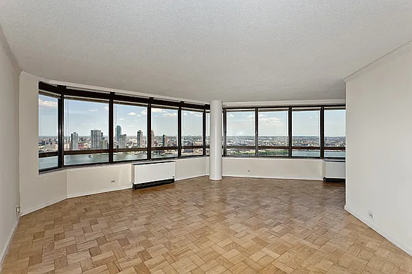 Rented by Brown Harris Stevens | media 47