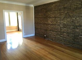 7310 N Hamilton Ave #2W, Chicago, IL 60645