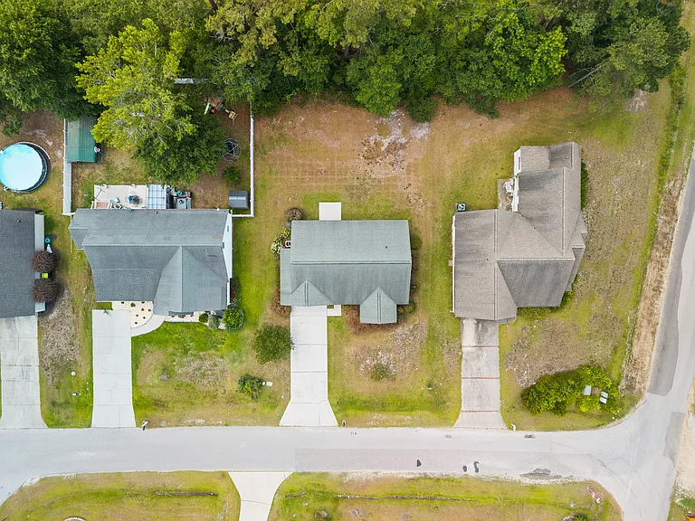 4697 Cockatoo Dr — Photo 35