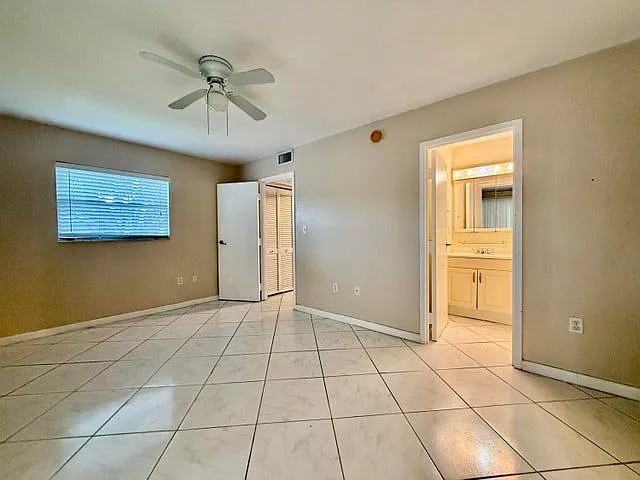 139 Tuscany Ln #B — Photo 8