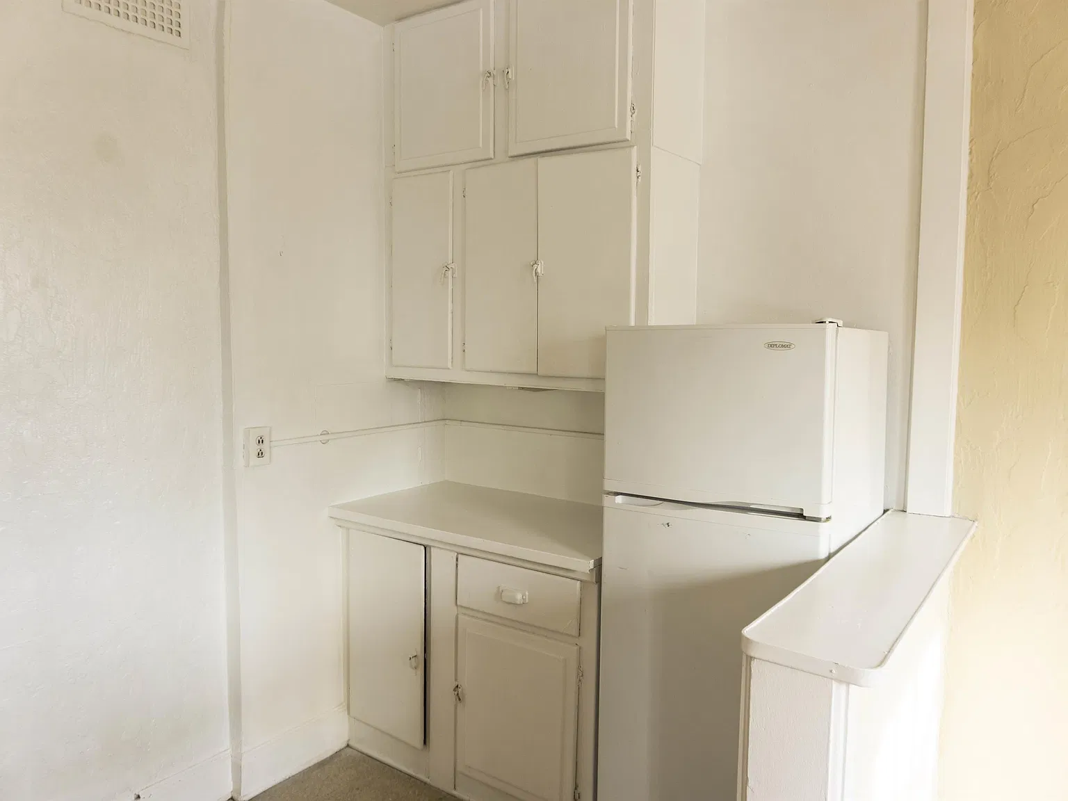 155 West River - Suite B-1 — Photo 4